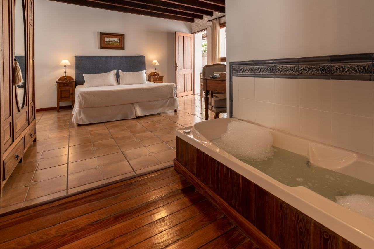 Posada Manuel Lobo Colonia del Sacramento Kültér fotó