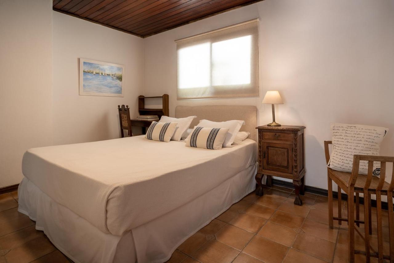 Posada Manuel Lobo Colonia del Sacramento Kültér fotó