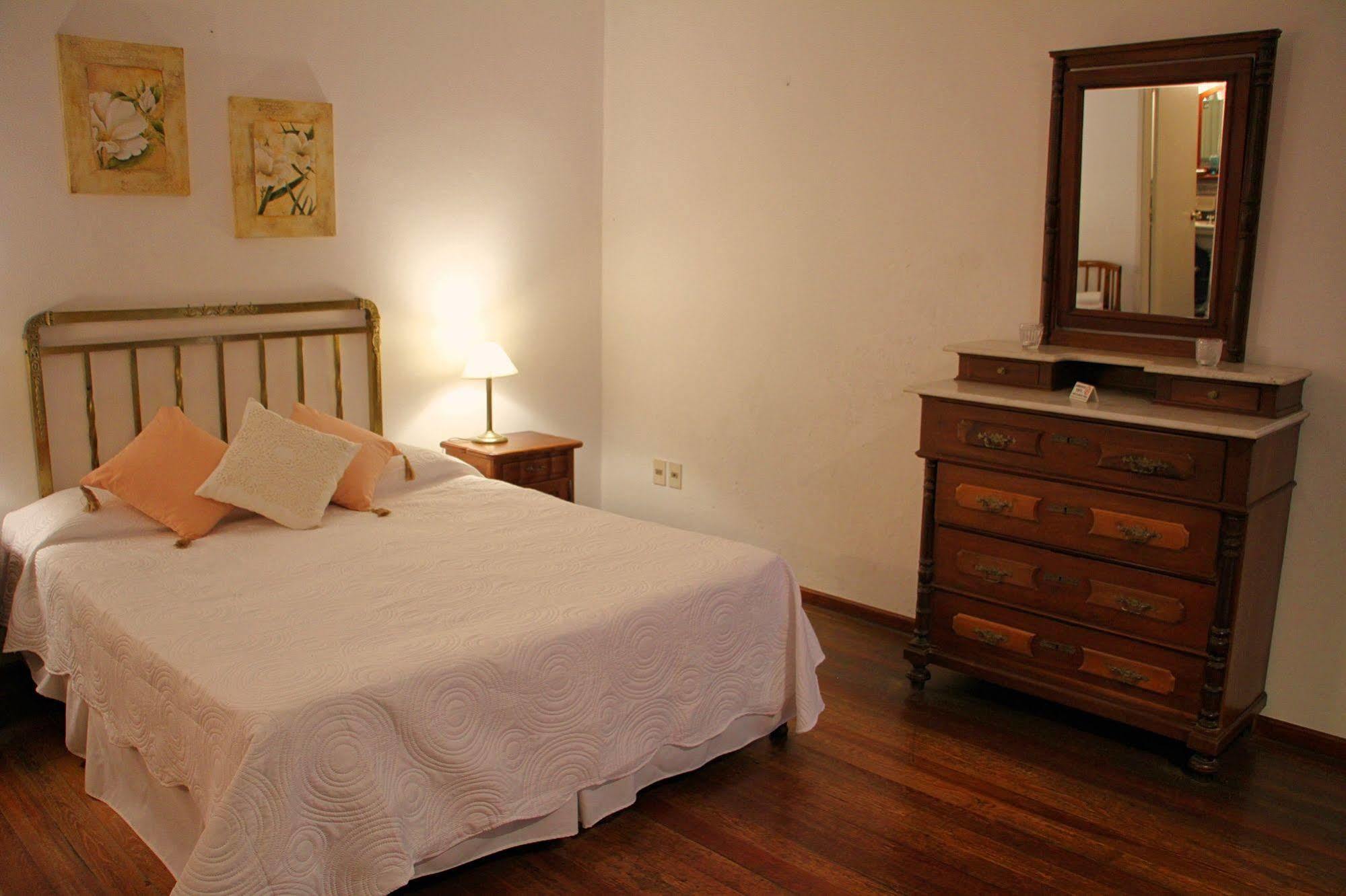 Posada Manuel Lobo Colonia del Sacramento Kültér fotó