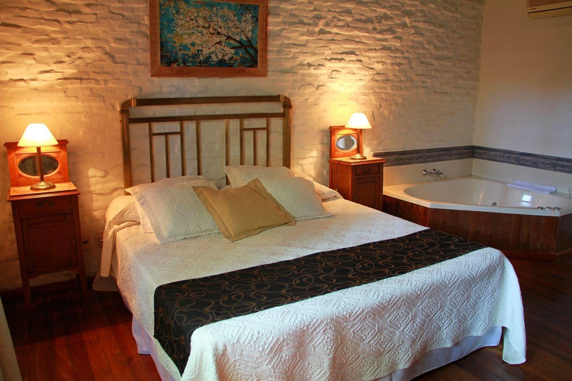 Posada Manuel Lobo Colonia del Sacramento Kültér fotó