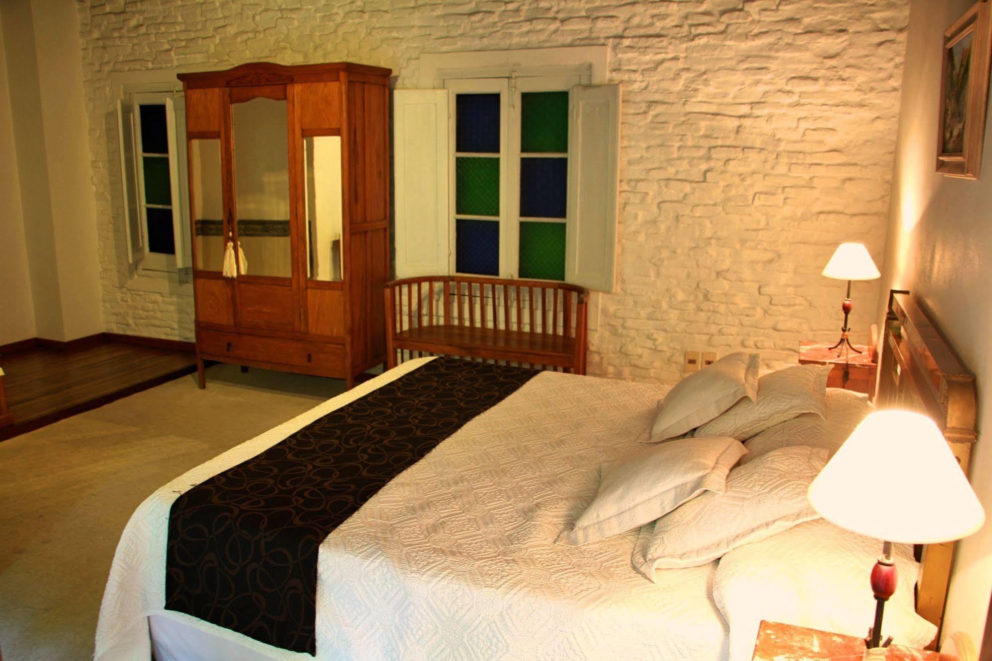 Posada Manuel Lobo Colonia del Sacramento Kültér fotó