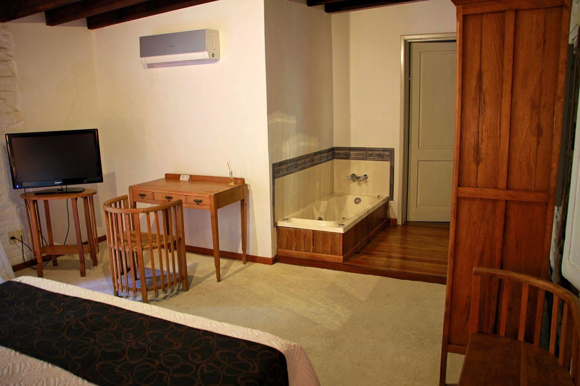 Posada Manuel Lobo Colonia del Sacramento Kültér fotó