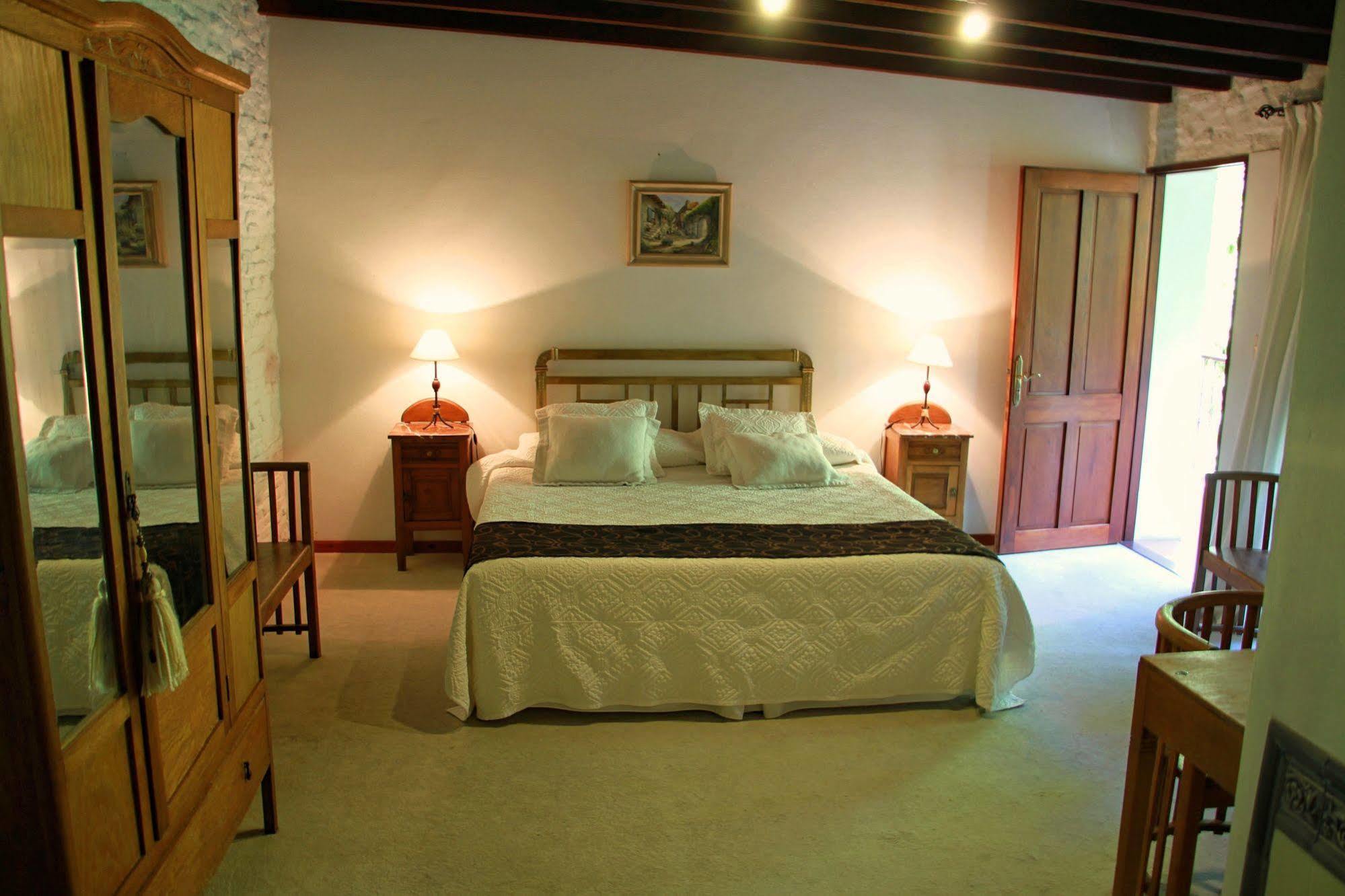 Posada Manuel Lobo Colonia del Sacramento Kültér fotó