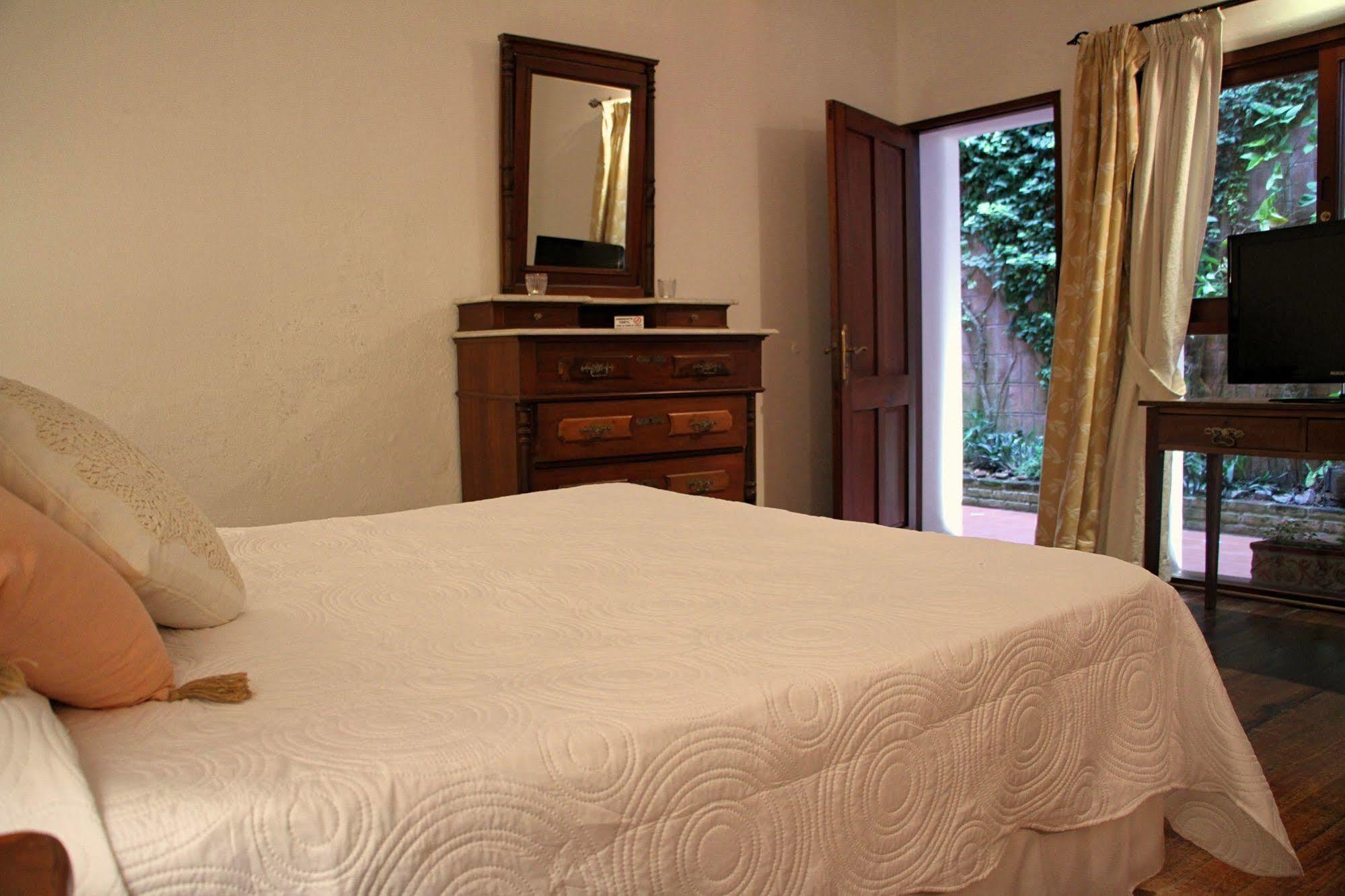 Posada Manuel Lobo Colonia del Sacramento Kültér fotó